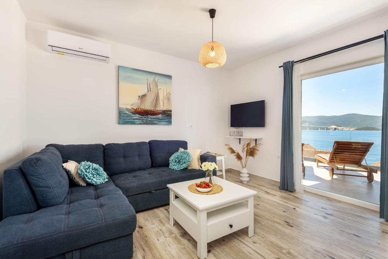 Apartments Morska Vila 3 โกมาร์นา ภายนอก รูปภาพ