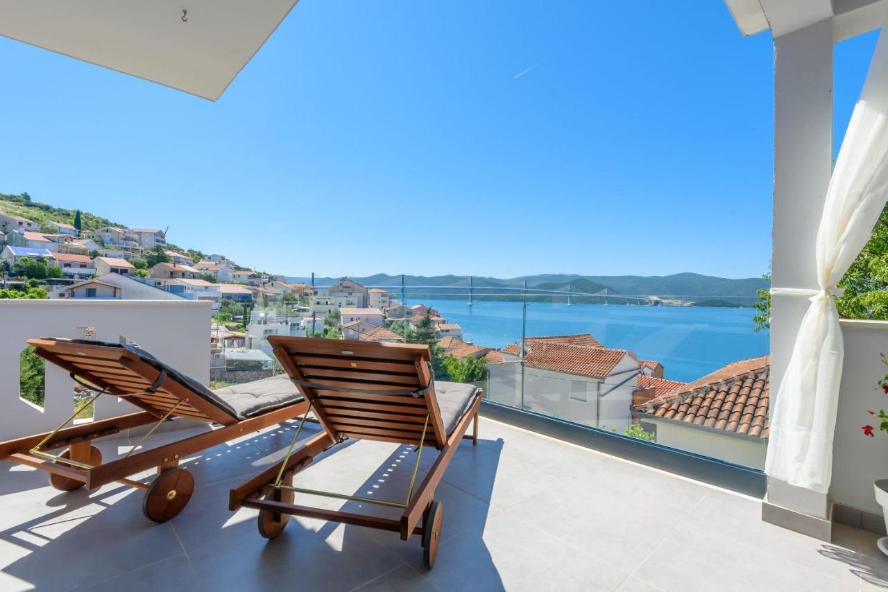 Apartments Morska Vila 3 โกมาร์นา ภายนอก รูปภาพ