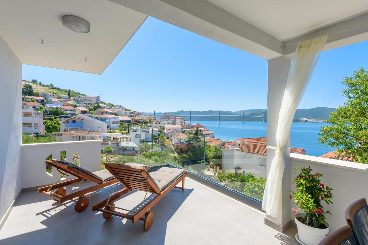 Apartments Morska Vila 3 โกมาร์นา ภายนอก รูปภาพ